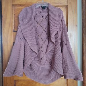 Mauve Shrug by Venue